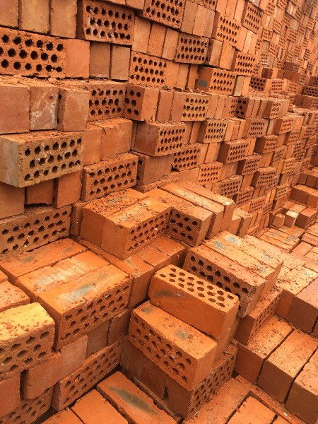 曦運(yùn)建材 多孔磚銷售與裝飾材料的專業(yè)之選